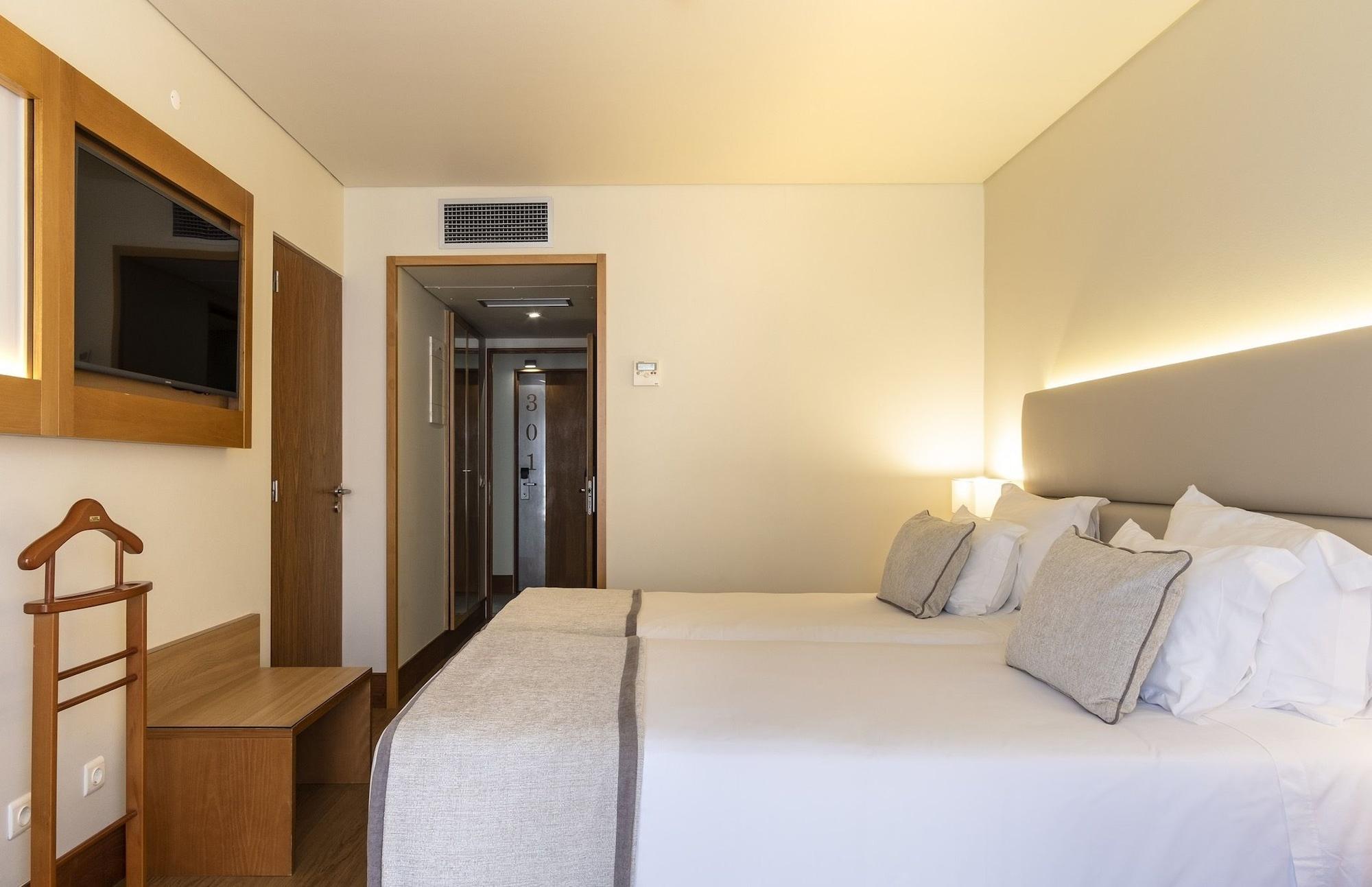 Hotel Comfort Inn Ponta Delgada חדר תמונה